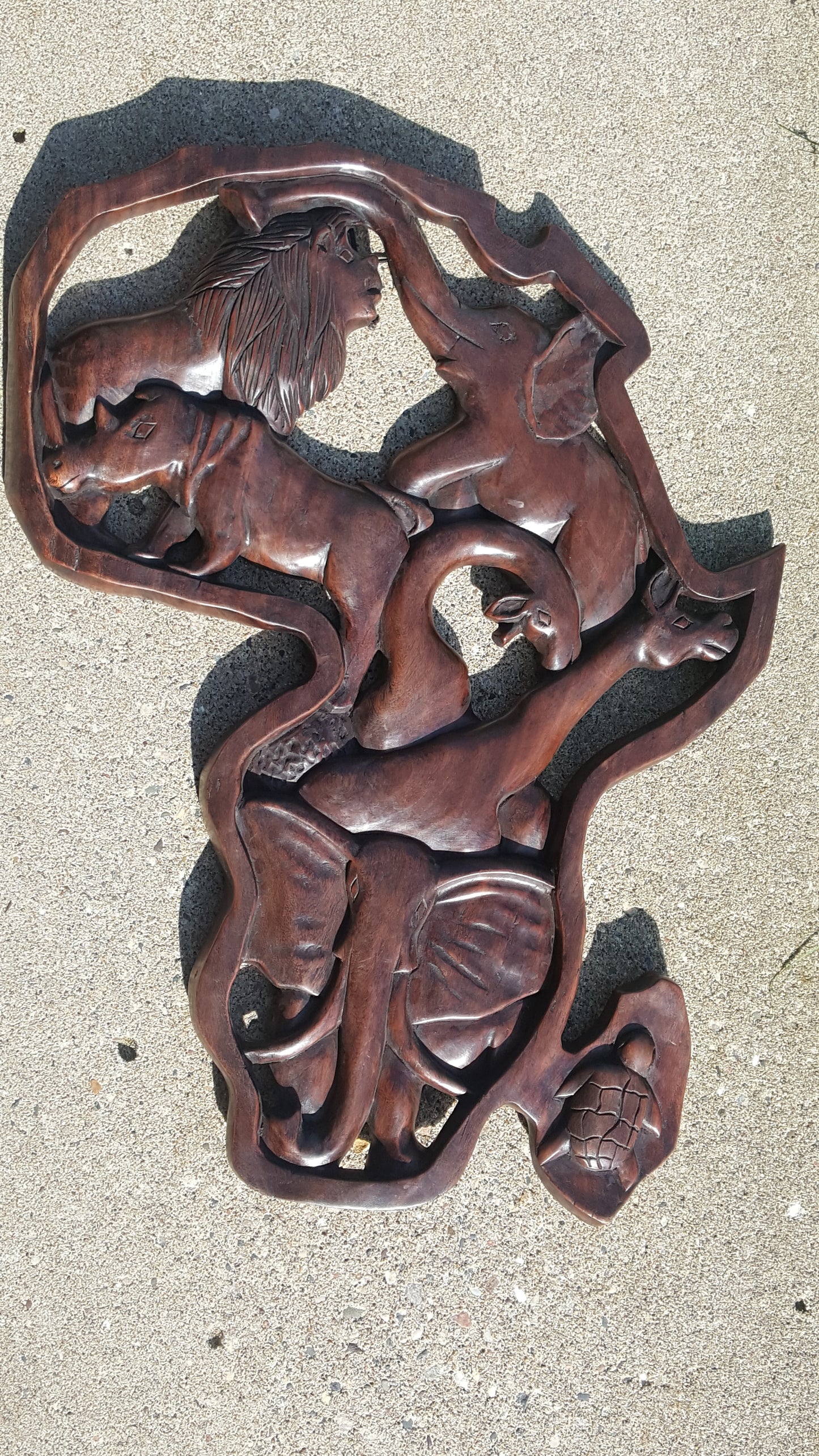 Native Sese wood Africa Outlining Safari Animals