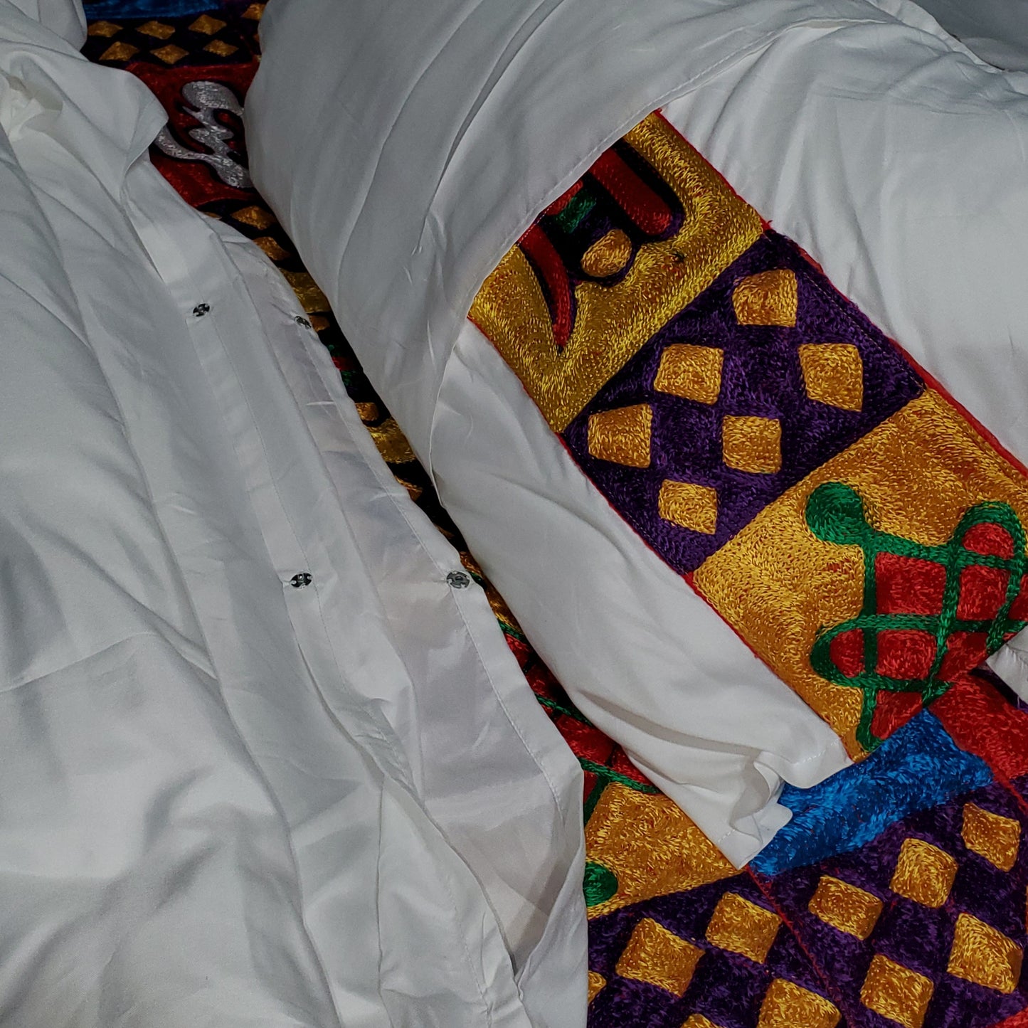 Embroidered Kente Duvet