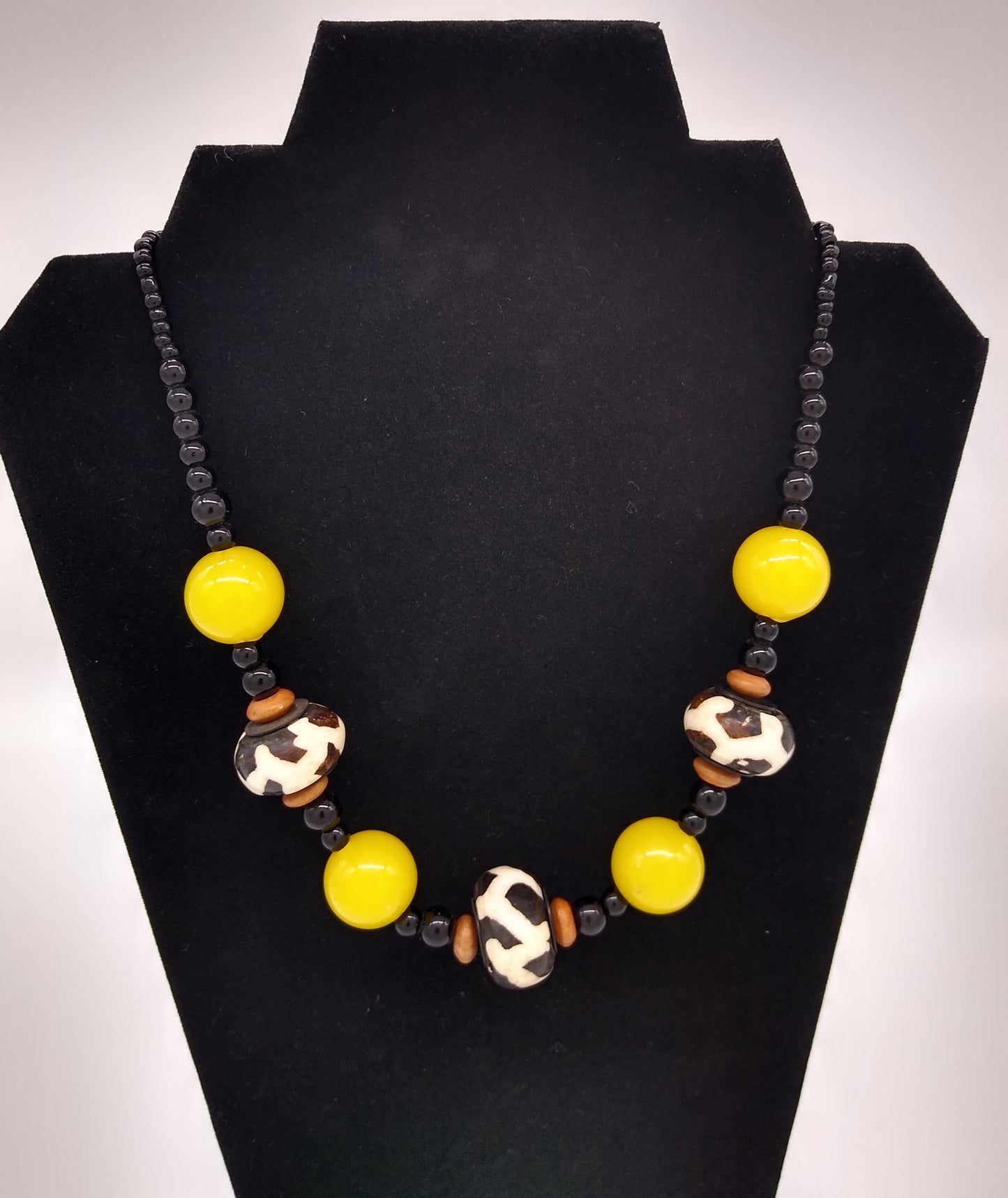 yellow black beaded evelyn necklace