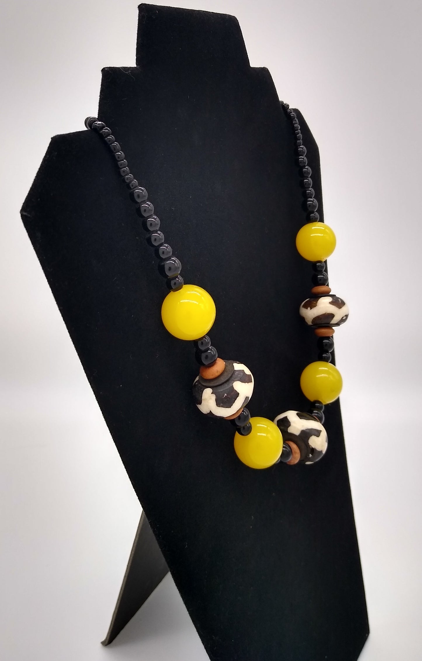 yellow black beaded evelyn necklace