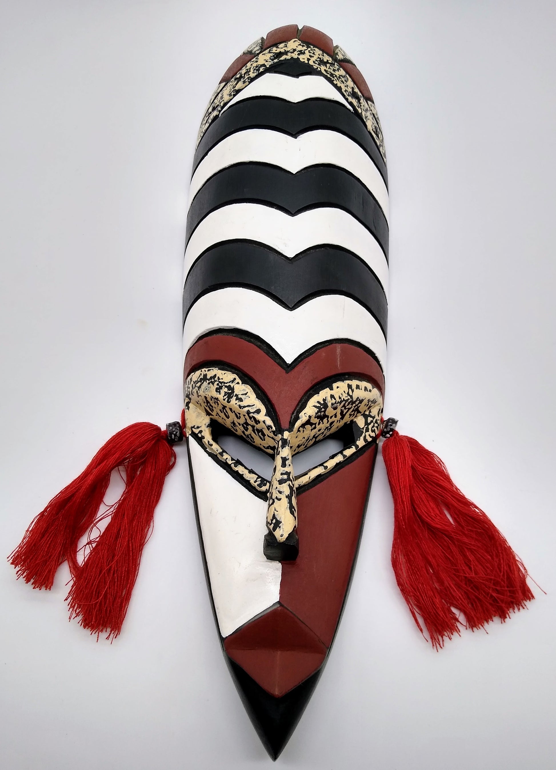 Dimensions: 17.5 x 4.75 x 2.5 (inches) / Weight 16oz