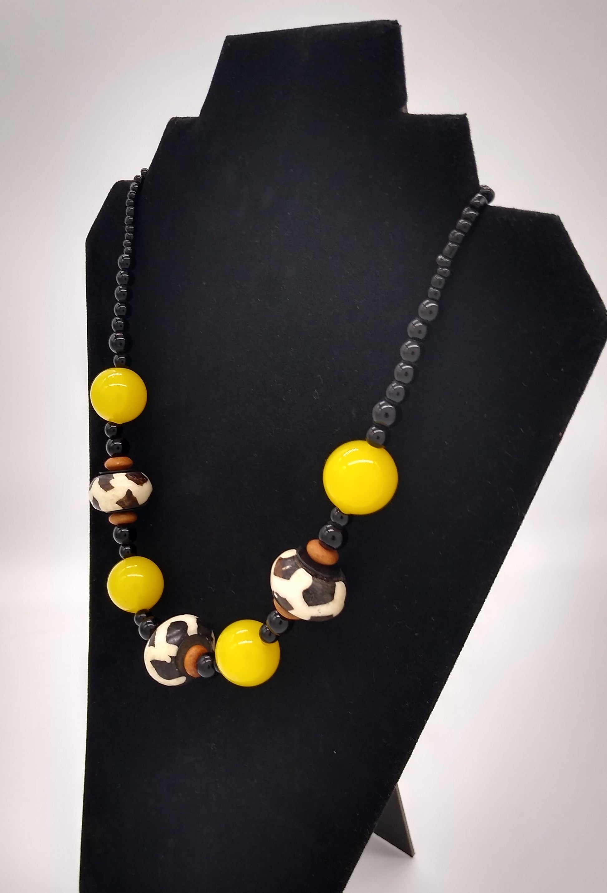 yellow black beaded evelyn necklace 